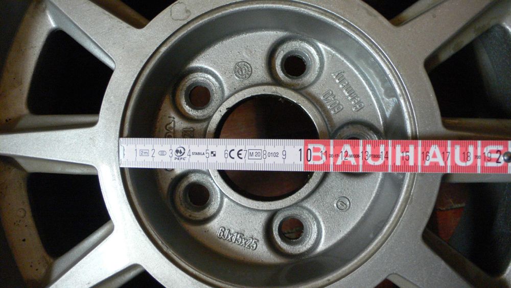 Volvo джанта 15 цола, 6х15. Оригинал! 1бр. Волво.