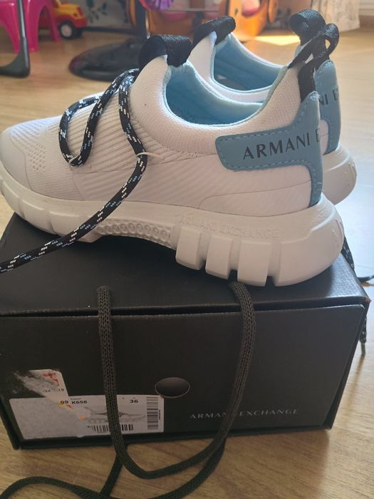 Adidasi Armani Exchange