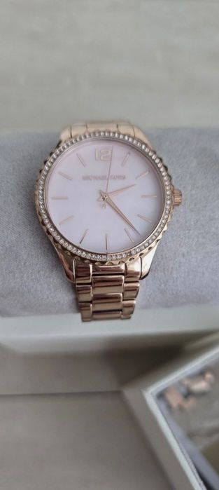 Дамски часовник Michael Kors MK6848 Layton