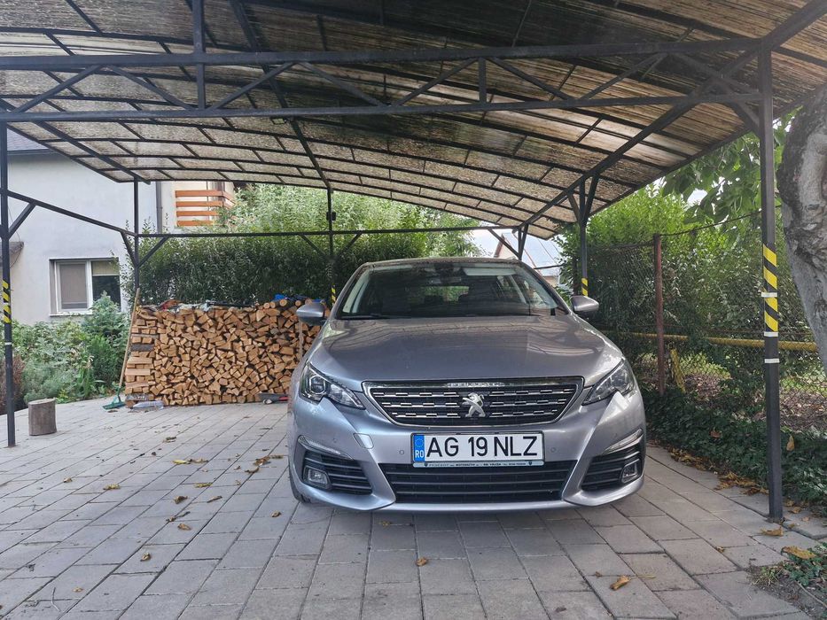 Vand Peugeot 308 diesel an 2020 hatch automata Allure
