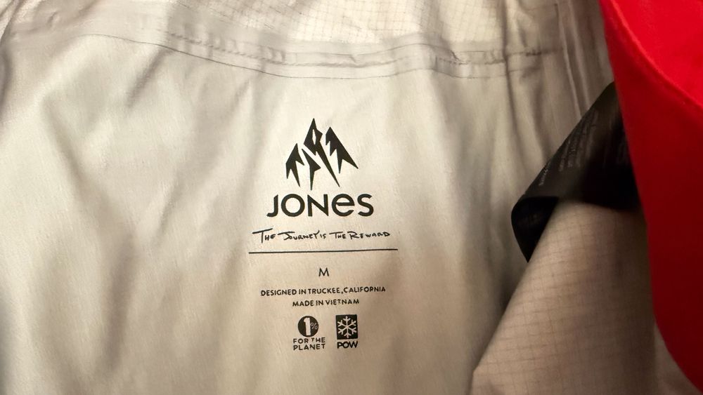 Vând costum Jones Snowboard – pantaloni + jachetă M