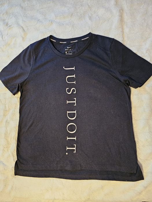 Дамски дрехи Найк