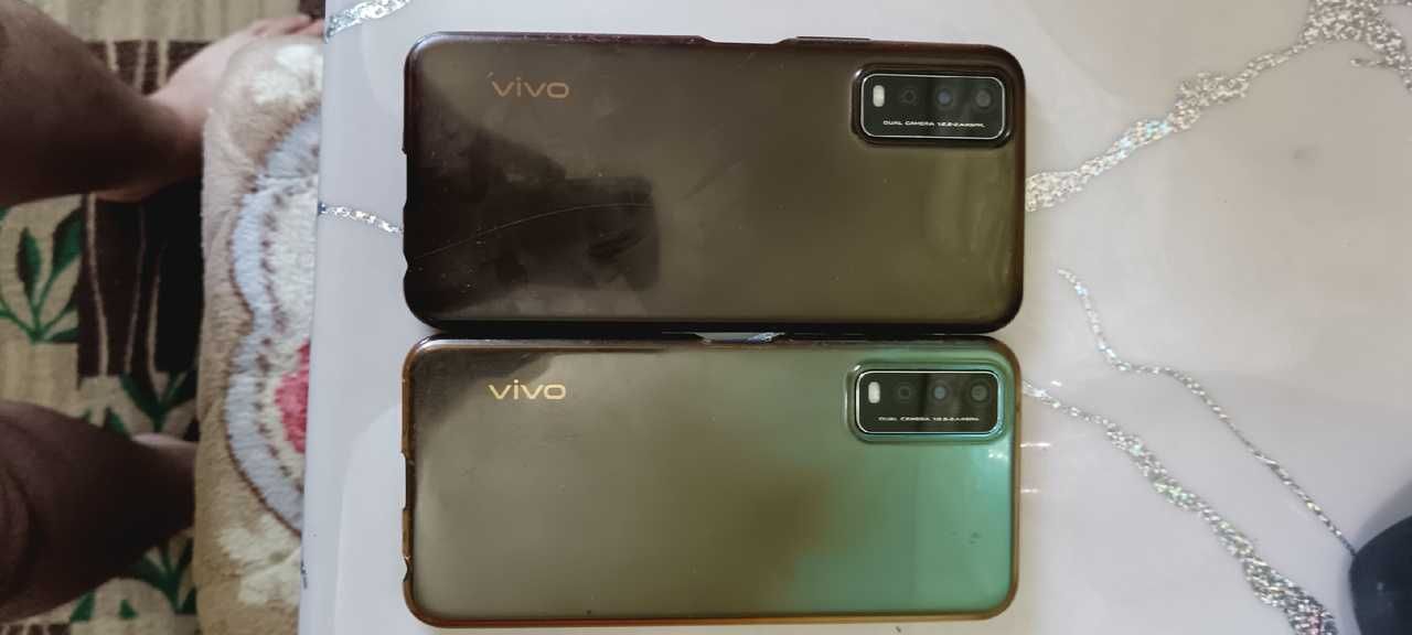 Продам два телефона Vivo Y12s