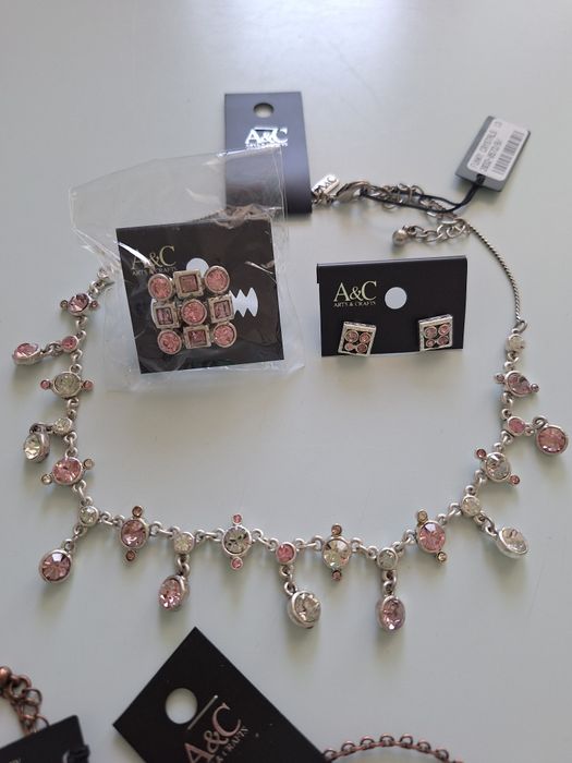 Страхотни бижута с камани сваровски