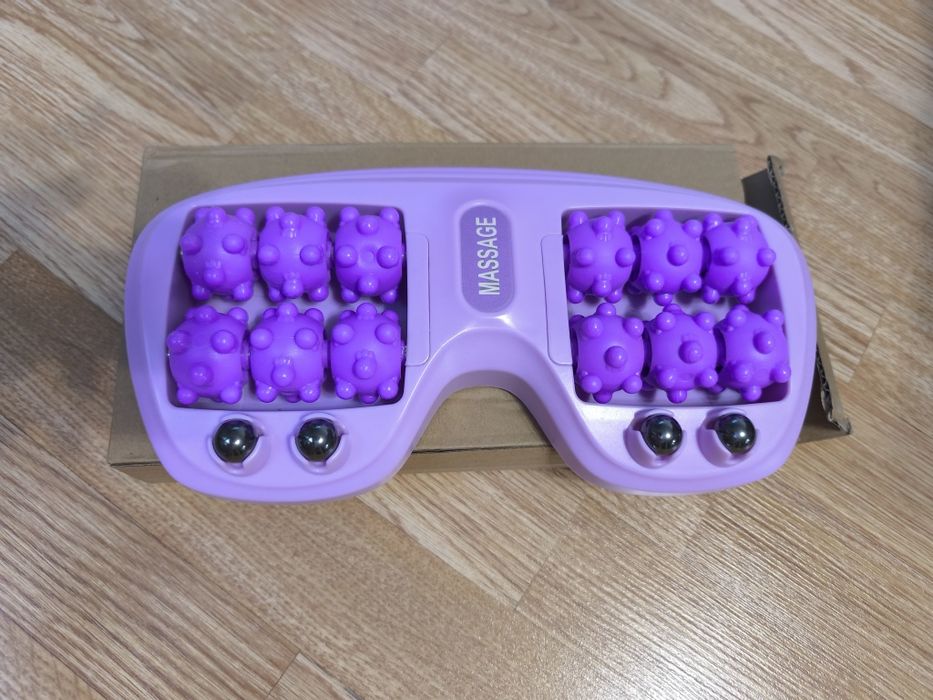 Роликовый массажёр для ног