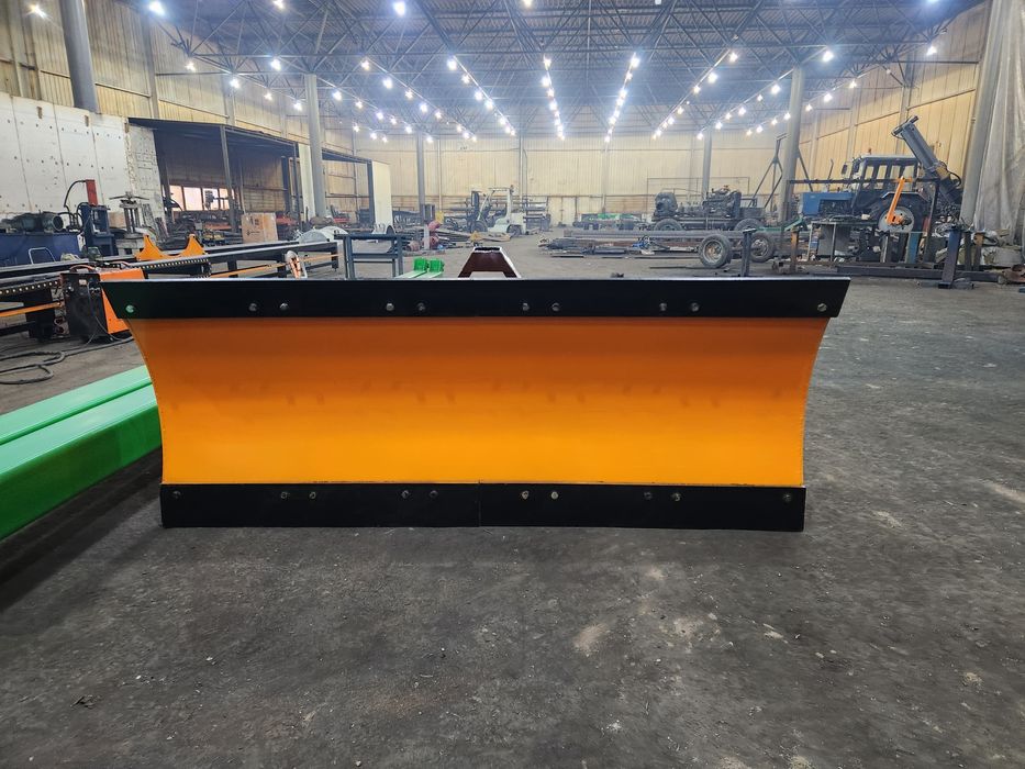 Отвалы на трактора от 80л/с до 240л/с