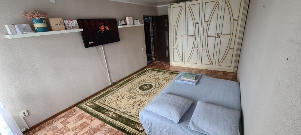 1к.кв.посуточно и почасам,8мкр..