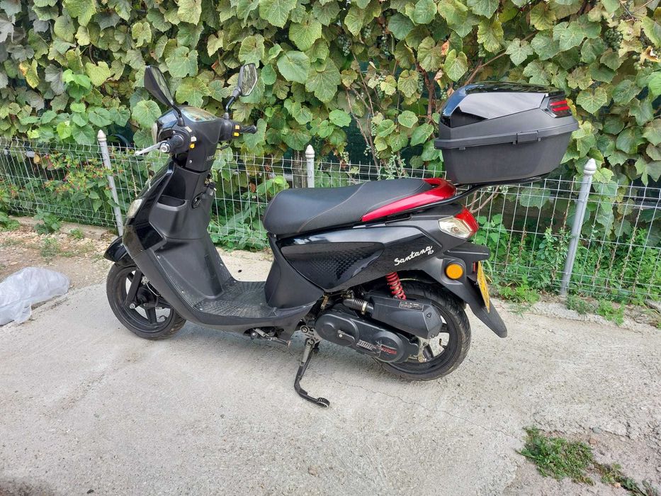 Vand Scuter 50cc - inmatriculat, carte RAR - 4 timpi - 45 km/h