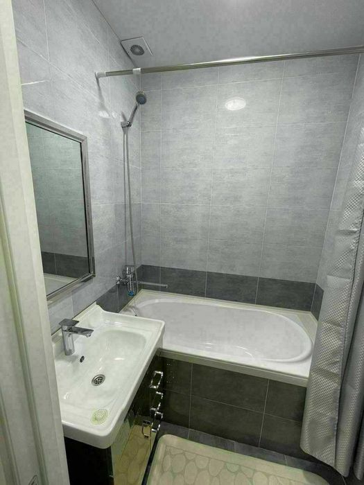 Продаётся 2-комнатная квартира в Ц-7