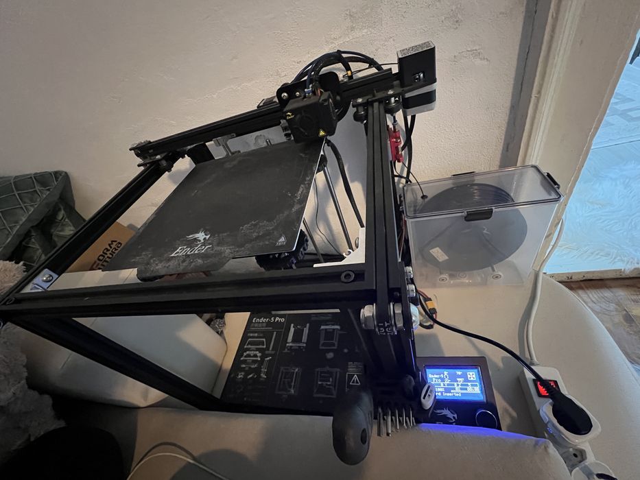 Imprimanta 3d ender 5 pro