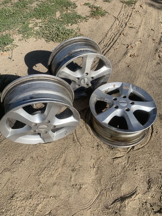 Продам легкосплавные диски R16