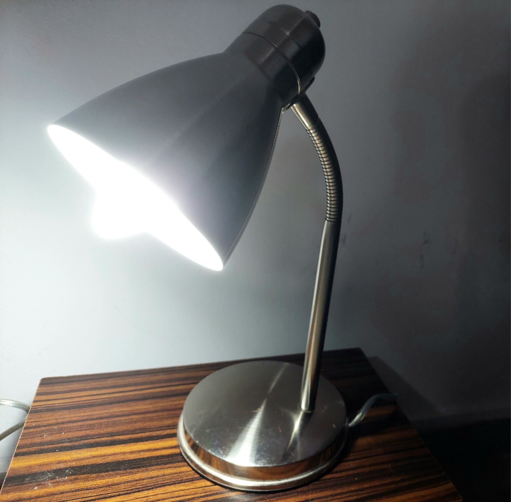 Lampa de birou vintage, inox, stare buna