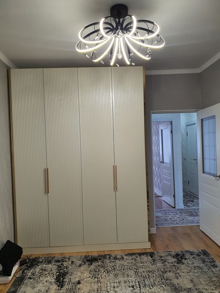 Срочно продам 3-х комнатную квартиру 12мкр, 13д.