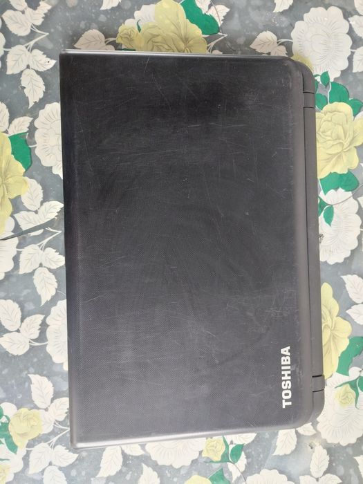 Laptop Toshiba Satelite