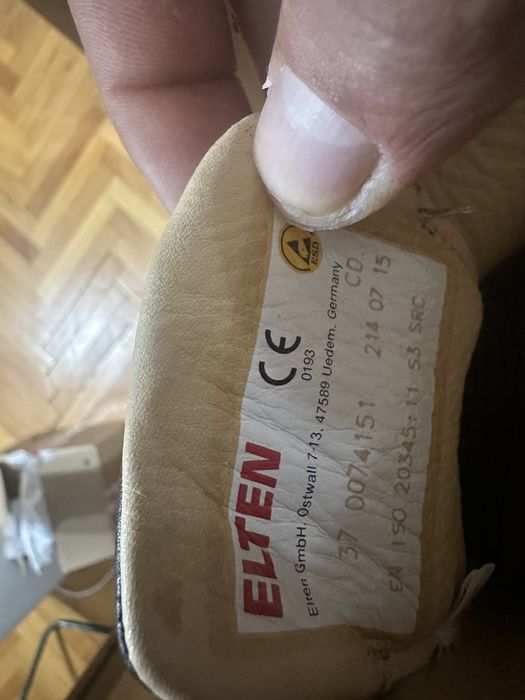 Pantofi ESD cu bot metalic nr 37