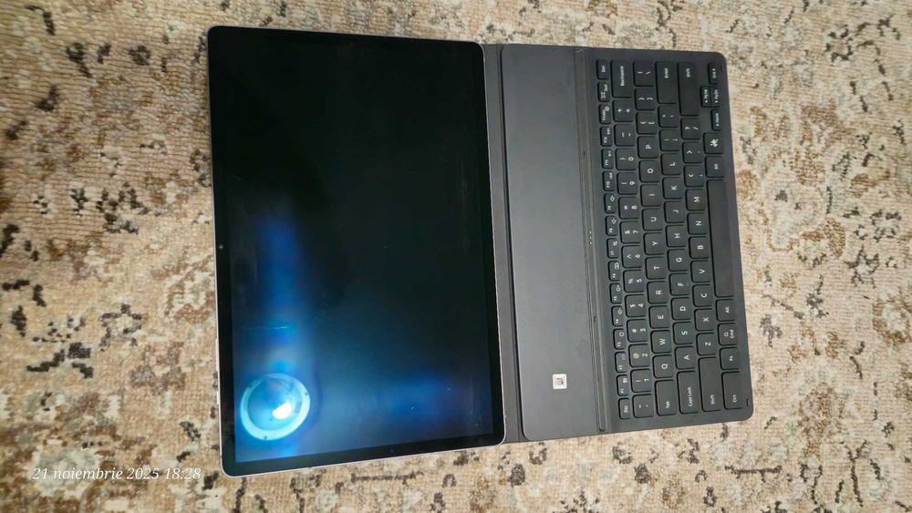 Samsung Galaxy Tab S10+ + Tastatură Originală – Ca Nouă!