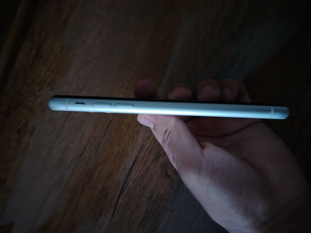 IPhone 11 64GB Tinniq