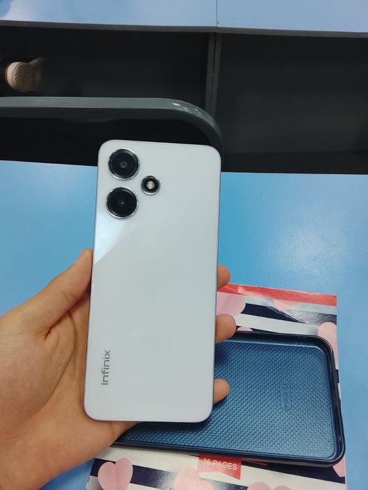 Infinix Hot 30 Play 8+8/128GB