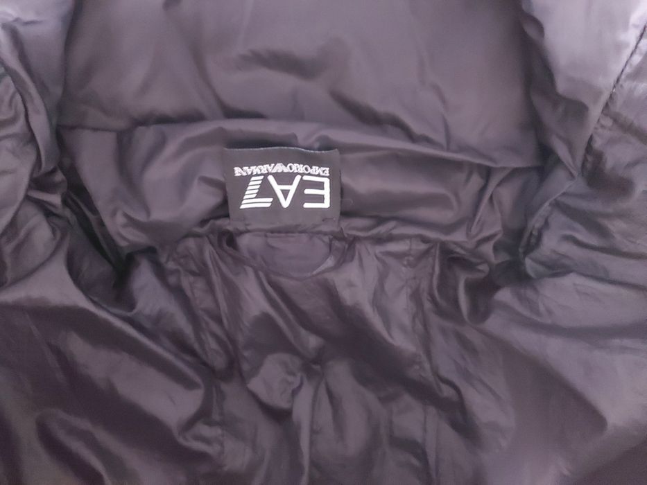 Emporio Armani down, М48/L50, EA7 мъжко пухено яке 100%,пух ,оригинал
