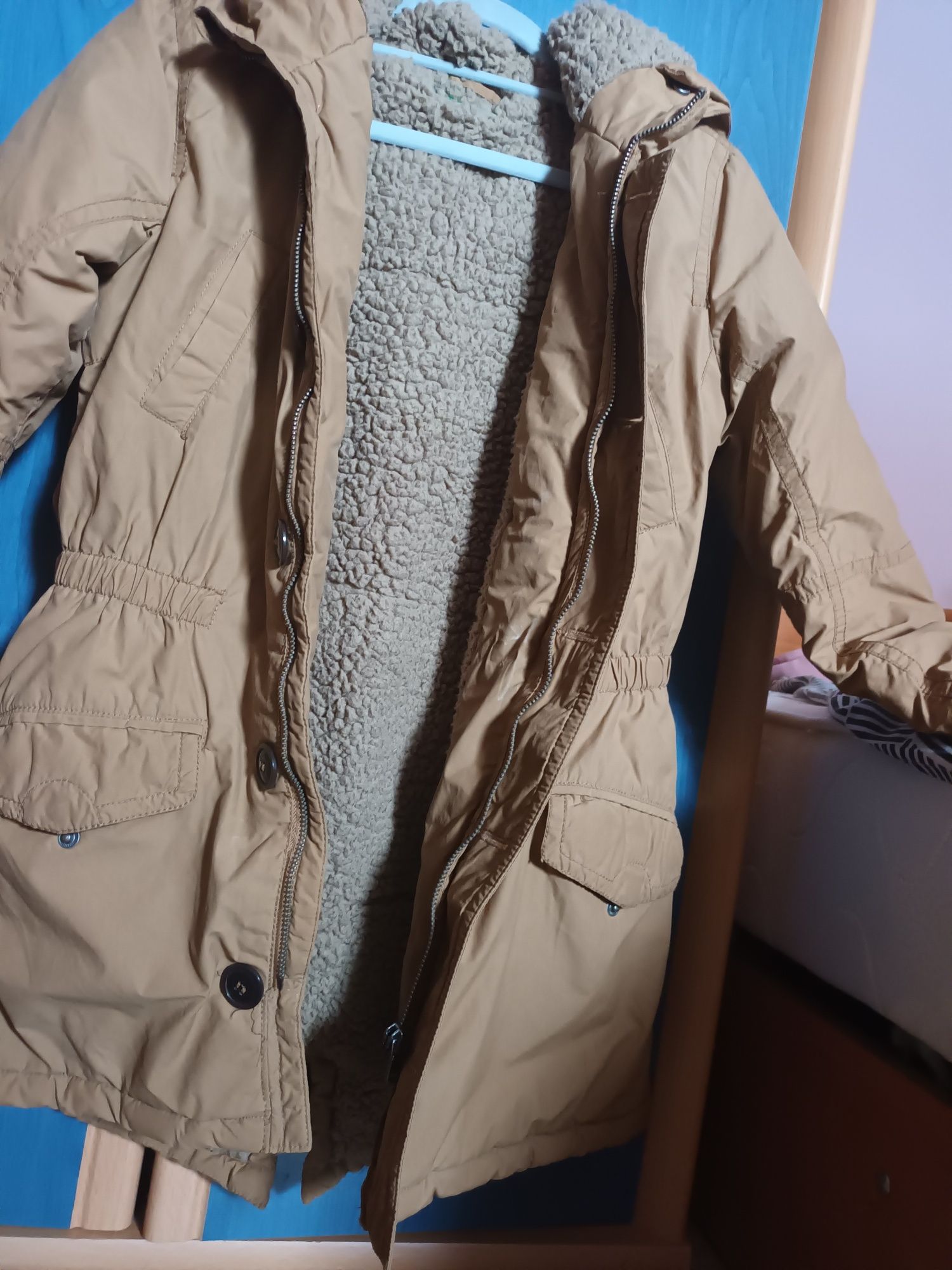 BENETTON страхотно яке 140-146