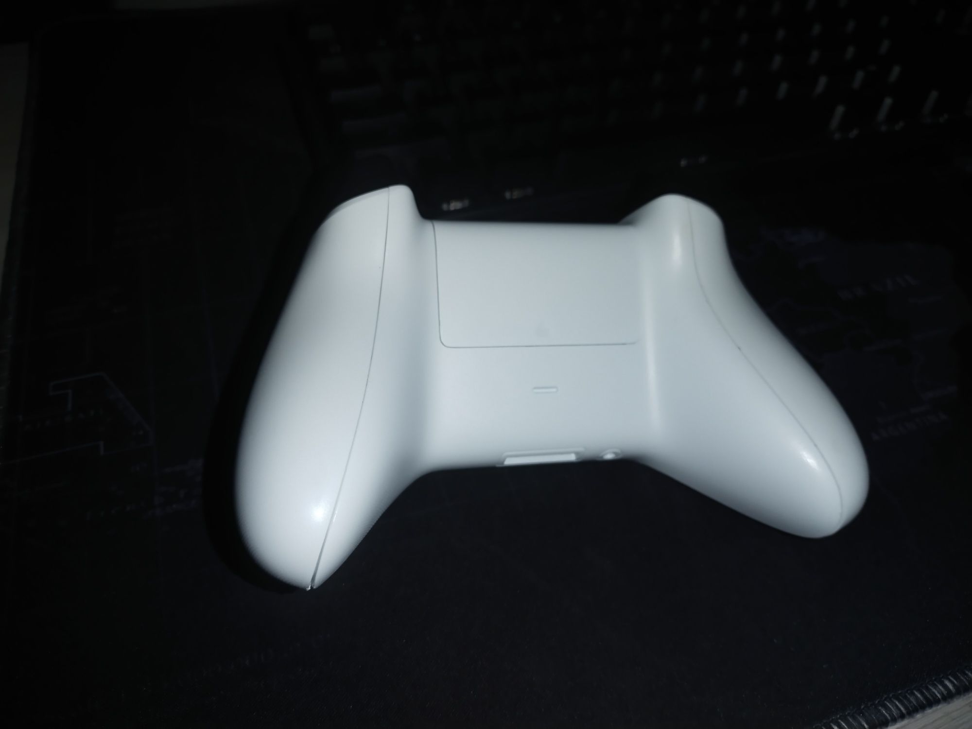 Продам геймпад Xbox one