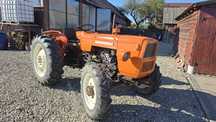 Tractor 4x4 Fiat 45-cai servo