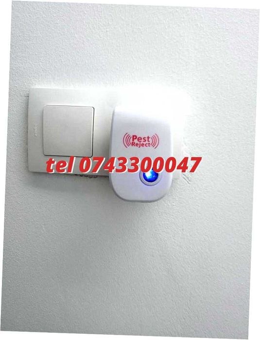 Aparat Pest Repeller Anti Soareci Anti Insecte 220v
