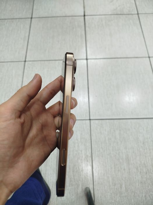 Iphone 16pro max dubay sotiladi srochni