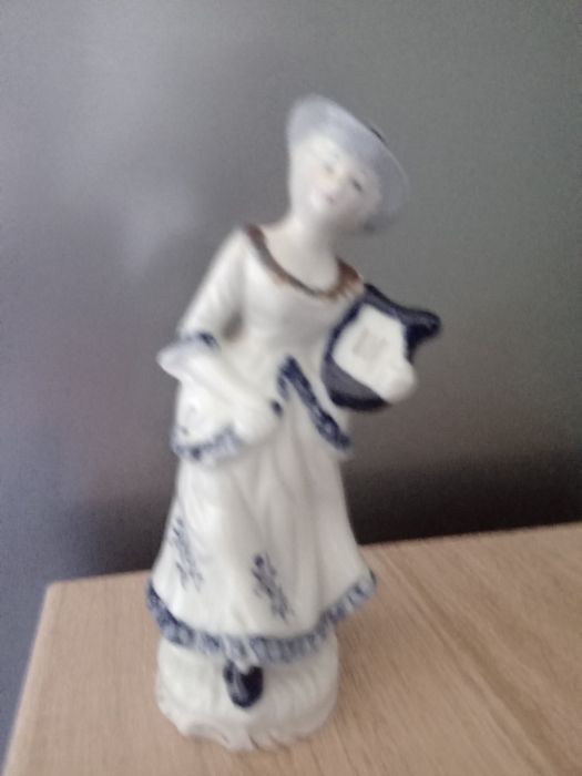Порцеланови фигурки