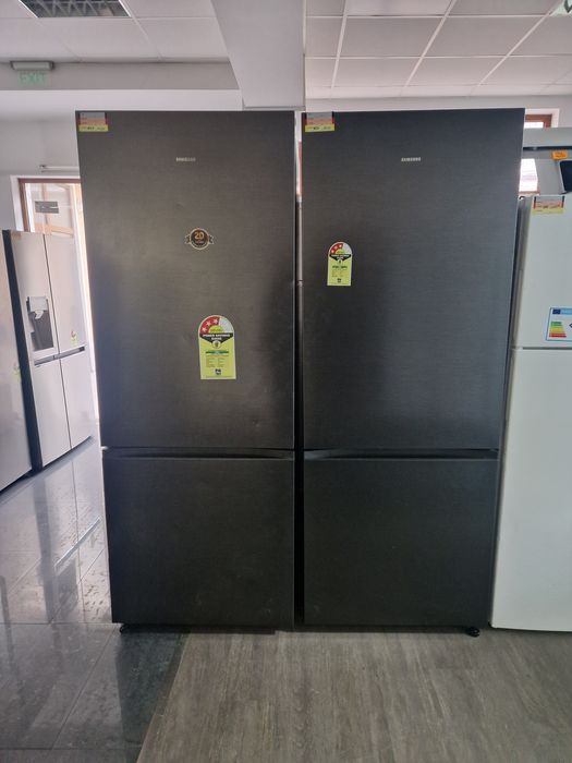 Хладилник с фризер Samsung A++ Чисто нов