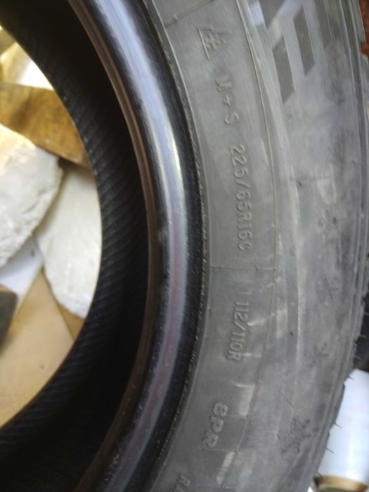 Продавам 4бр зимни гуми 225 65 16 С, 7+мм грайфер