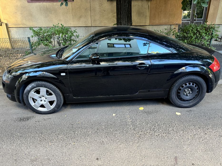 Audi TT, an fabricatie 2001 , 2500 euro negociabil