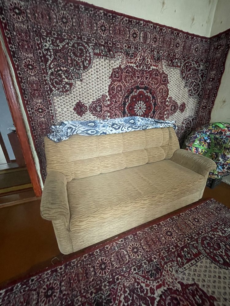 диван и 2 кресла