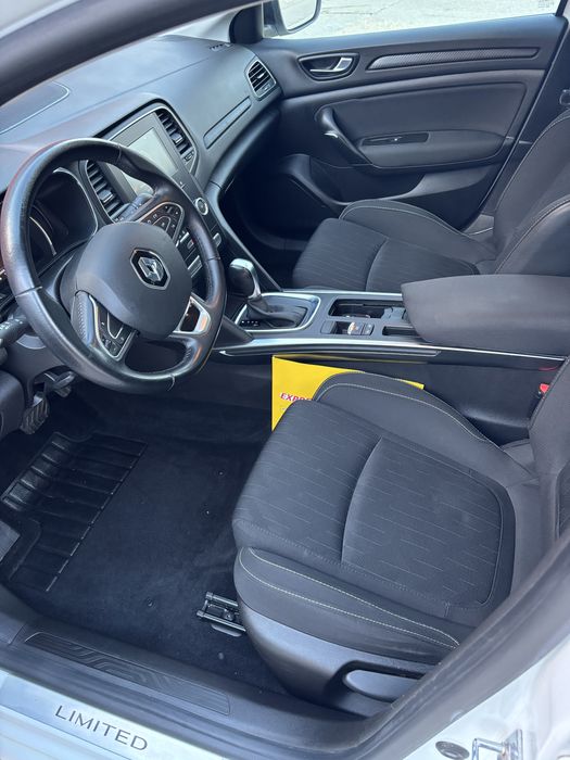Renault Megane 1.3 TCe -140 CP - automat