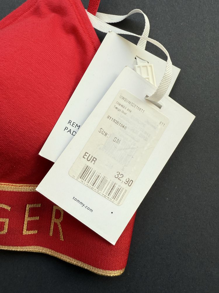 Сутиени Tommy Hilfiger /S, M, L/