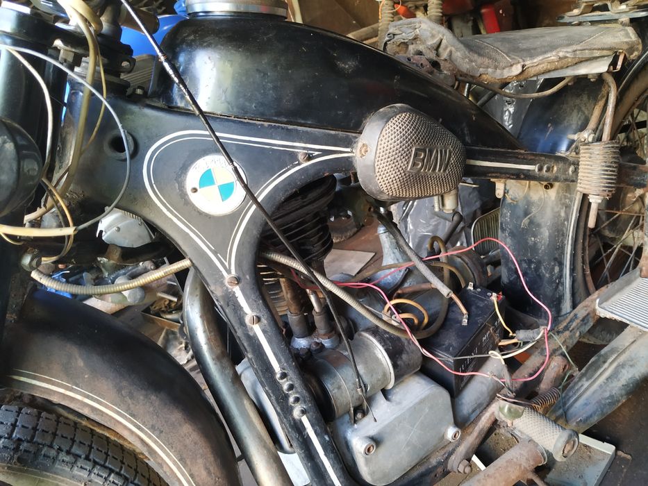 Мотоцикл BMW EMW R-35