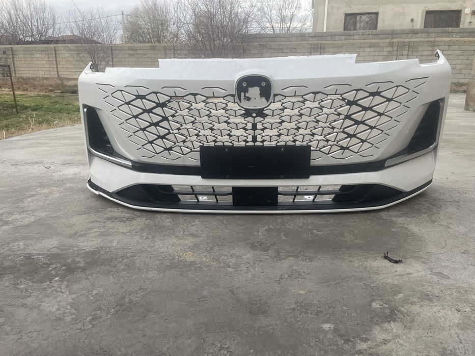 Передний бампер Changan cs55plus