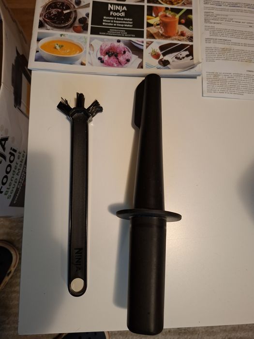 Блендер Ninja HB150EU, 1000W, 1.7 л, 10 програми с технология Auto IQ,