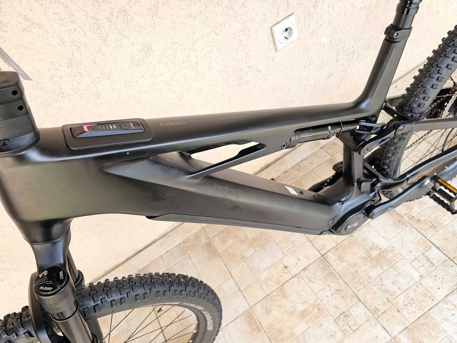Cube Stereo Hybrid One44 Race 800