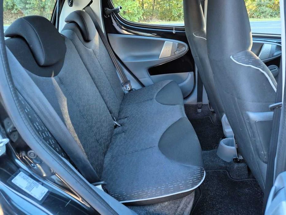 Peugeot 107 automat navigatie 10" android senzori parcare