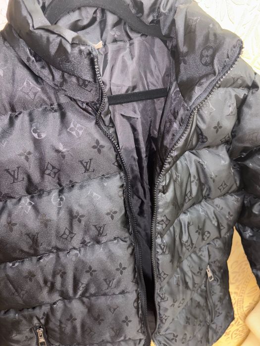 Louis Vuitton яке