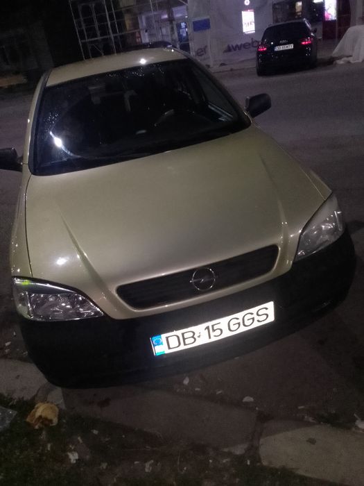 Vând Opel Astra g