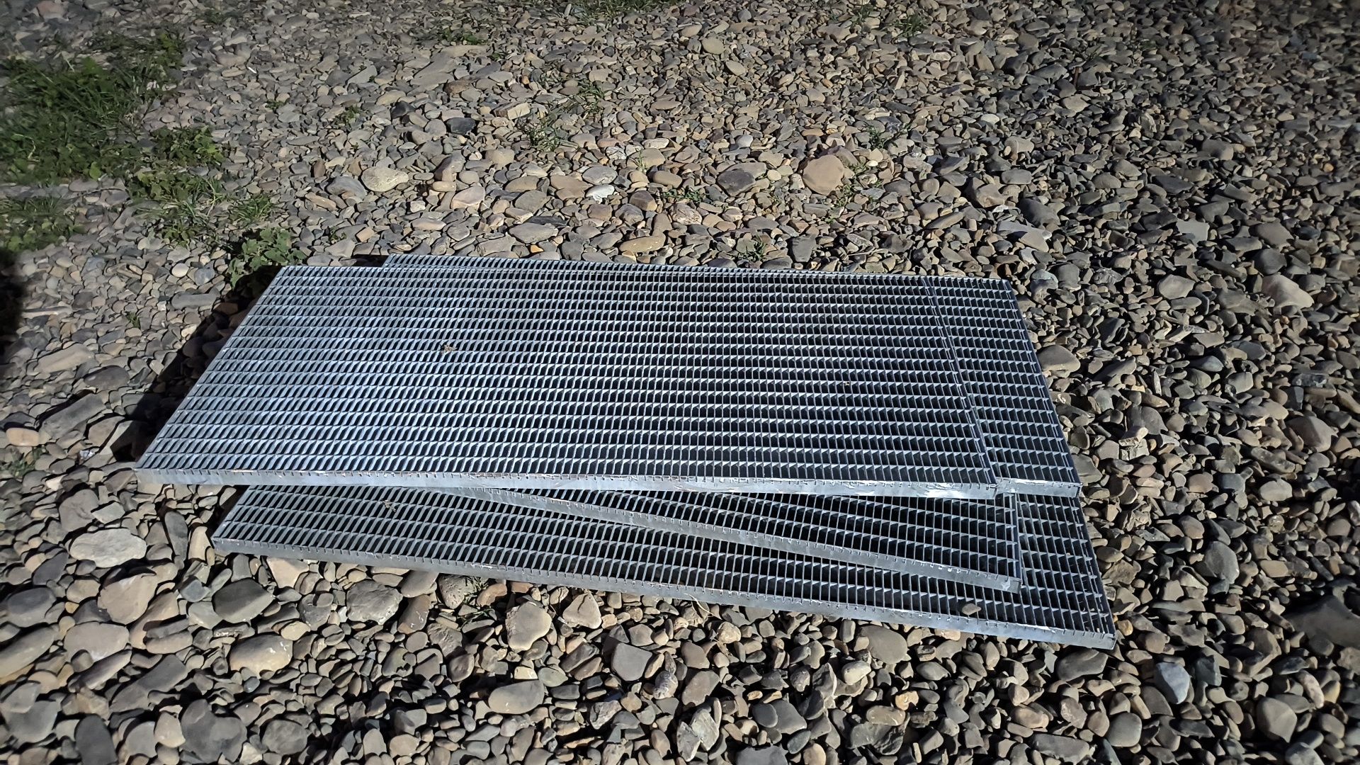 Gretare zincate galvanizate