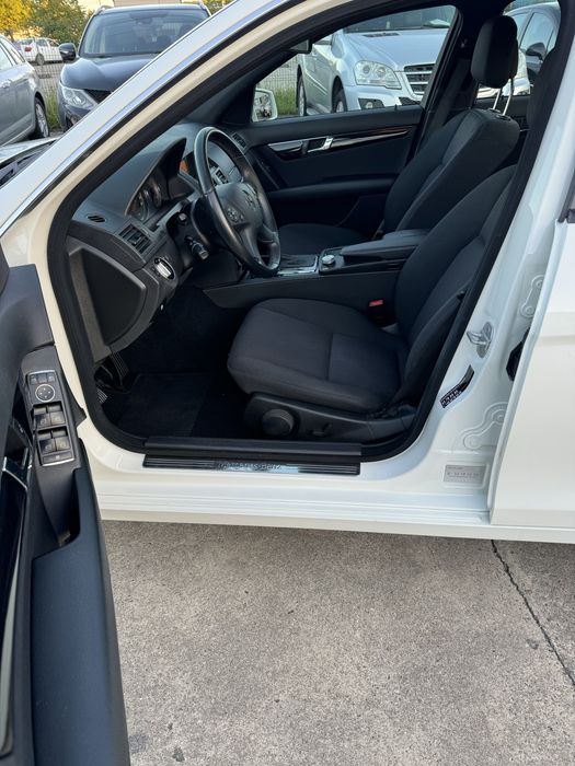 Mercedes C220 diesel 2011 AUTOMAT