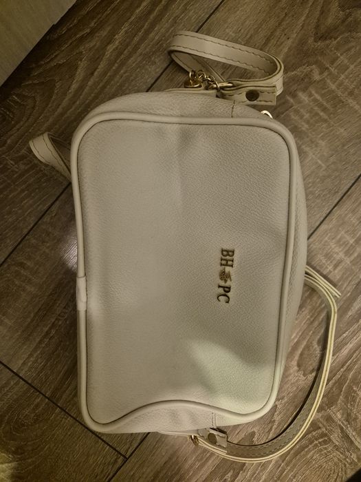 Genți de umăr mici