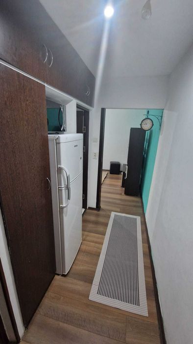 Inchiriez apartament 2 camere-Tomis Nord-termen lung-centrala pe gaz