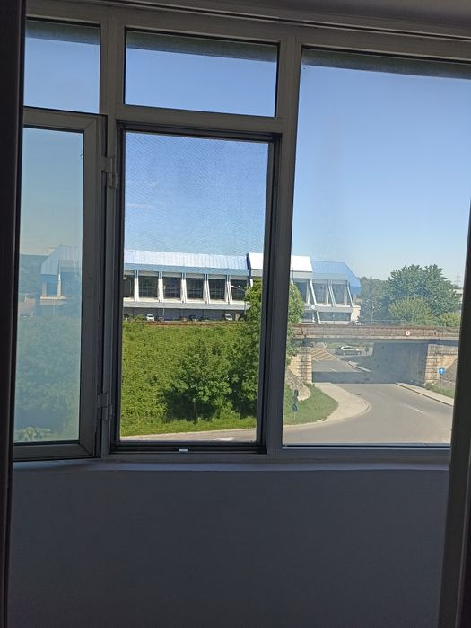 Proprietar vând apartament 3i camere  Pitești