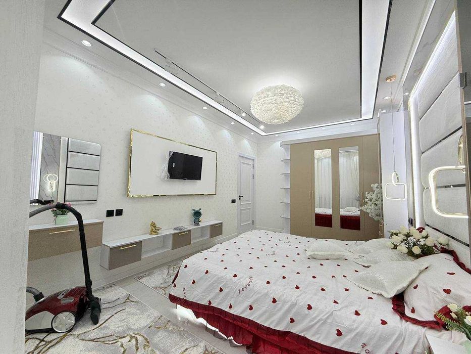 ПРОДАЕТСЯ 4Х КОМНАТНАЯ КВАРТИРА!68 кв.м,ор-р:метро Чиланзар, кв 16 ССС