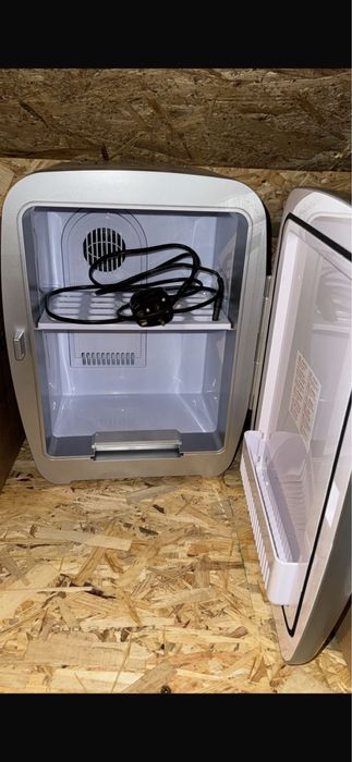 Frigider de voiaj minibar