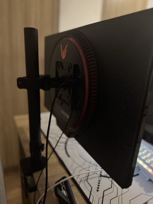 Monitor Gaming LG UltraGear, 144Hz,